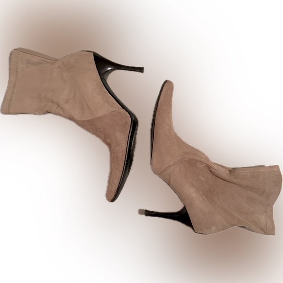 SOLD! Donald J Pliner Couture Suede Point Toe Pump Booties Italian 11 - Picture 6 of 12